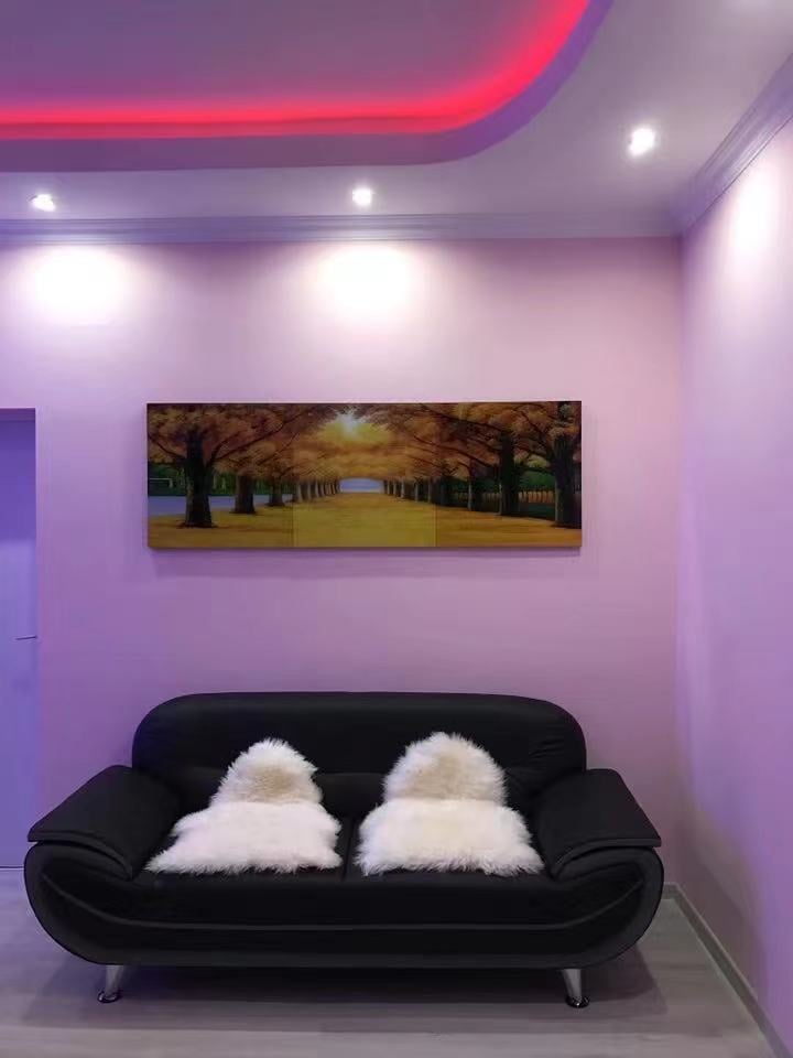 Lili Studio — Erotische Massage Wien