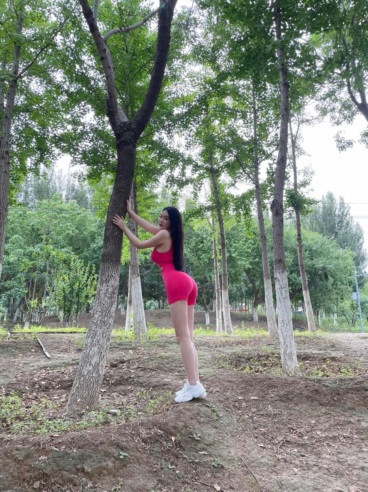 LOTUS MASSAGE STUDIO - Photo 2