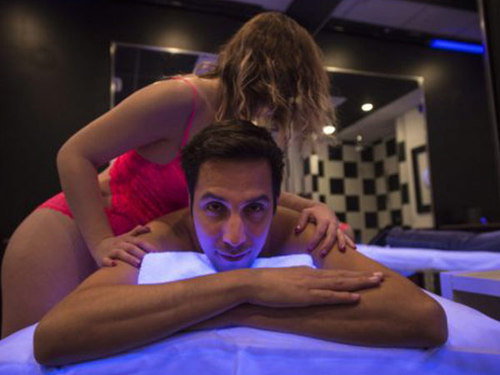 BUBBLE MASSAGE