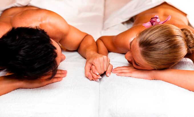 Erotic massage GIF — La Fioletto