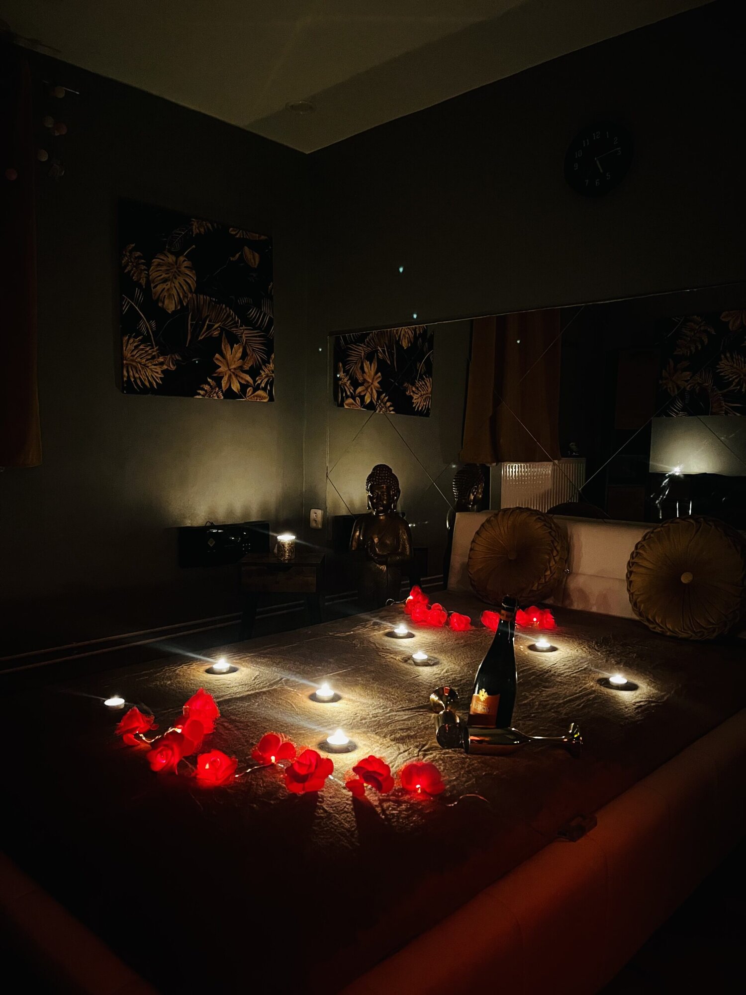 Erotic massage GIF — Erotic Massages Olomouc