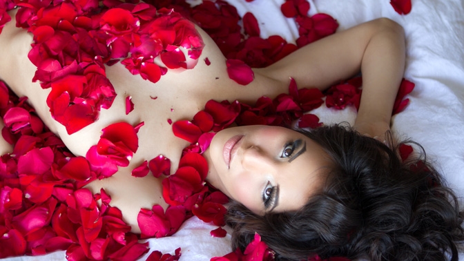 Erotic massage GIF — Vegas Spa Club