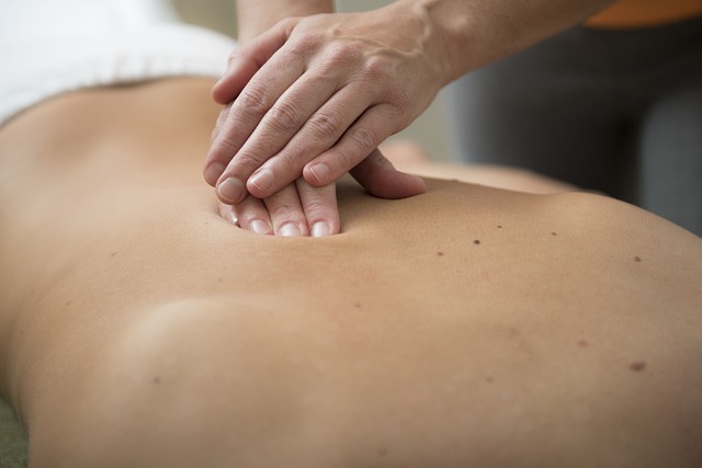 Erotic massage GIF — EDEM Massage