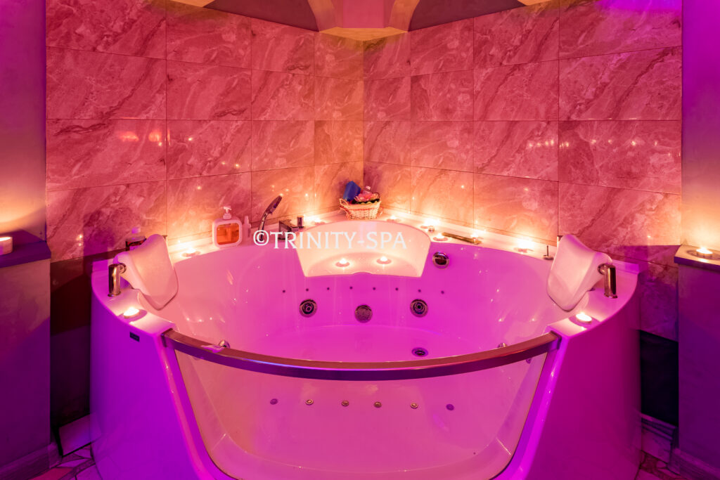 Erotic massage photo — Trinity Spa