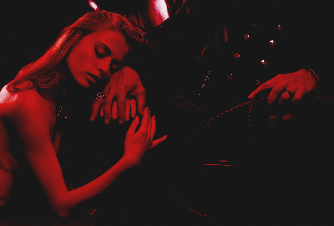 Erotic massage GIF — Red Rooms