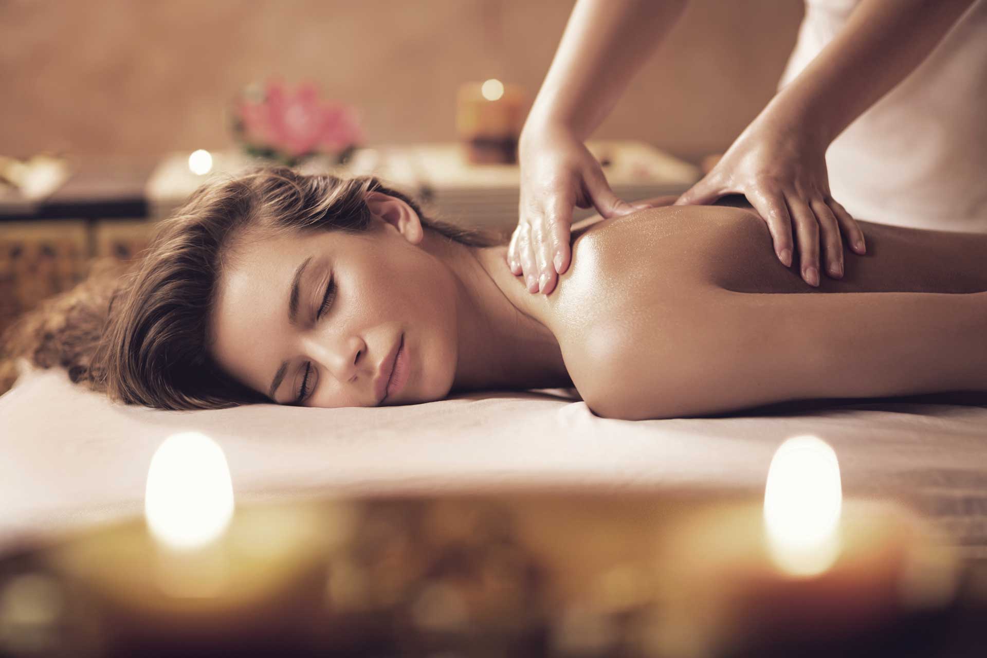 Erotic massage GIF — Viva Tantra