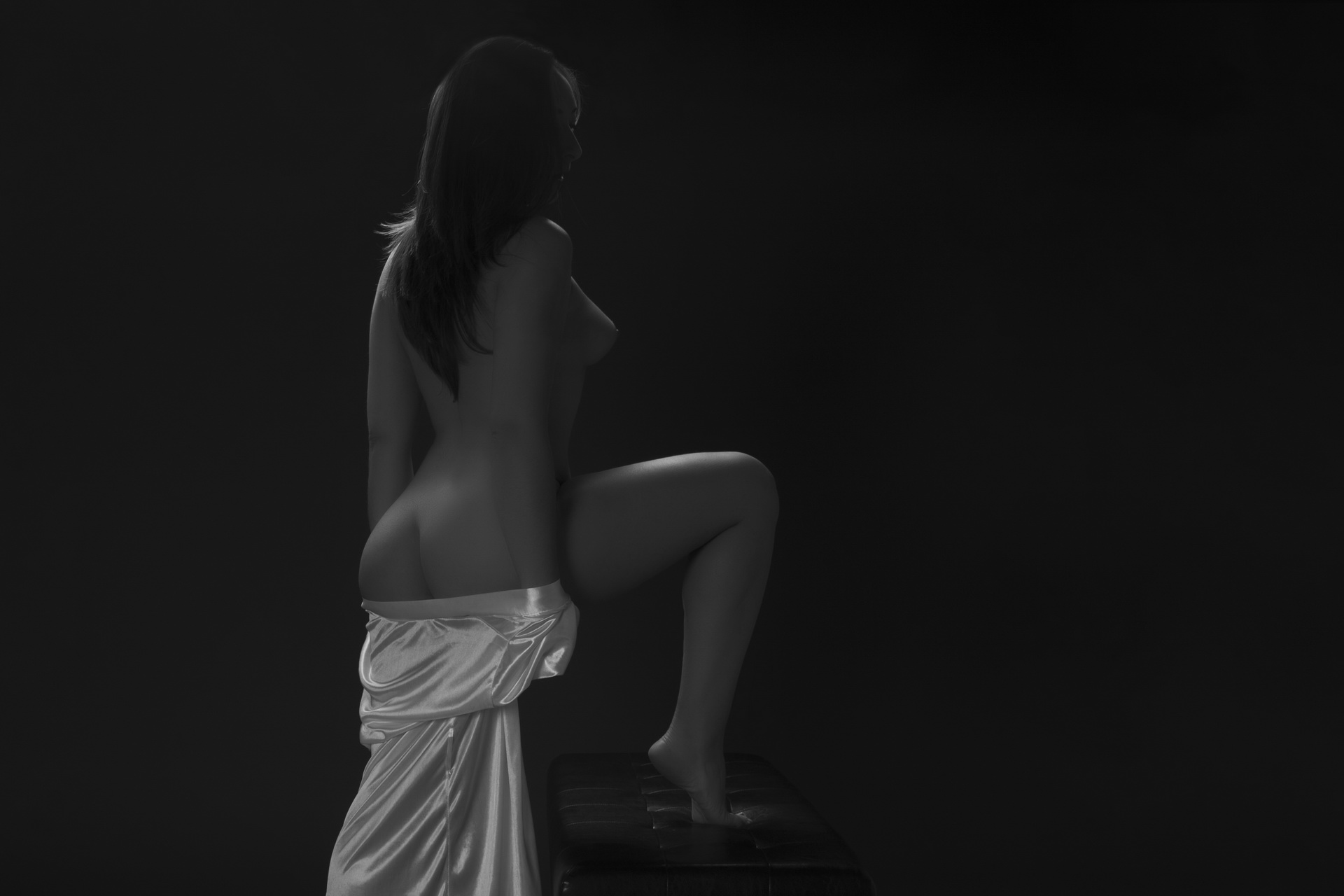 Erotic massage GIF — Touch Tantra