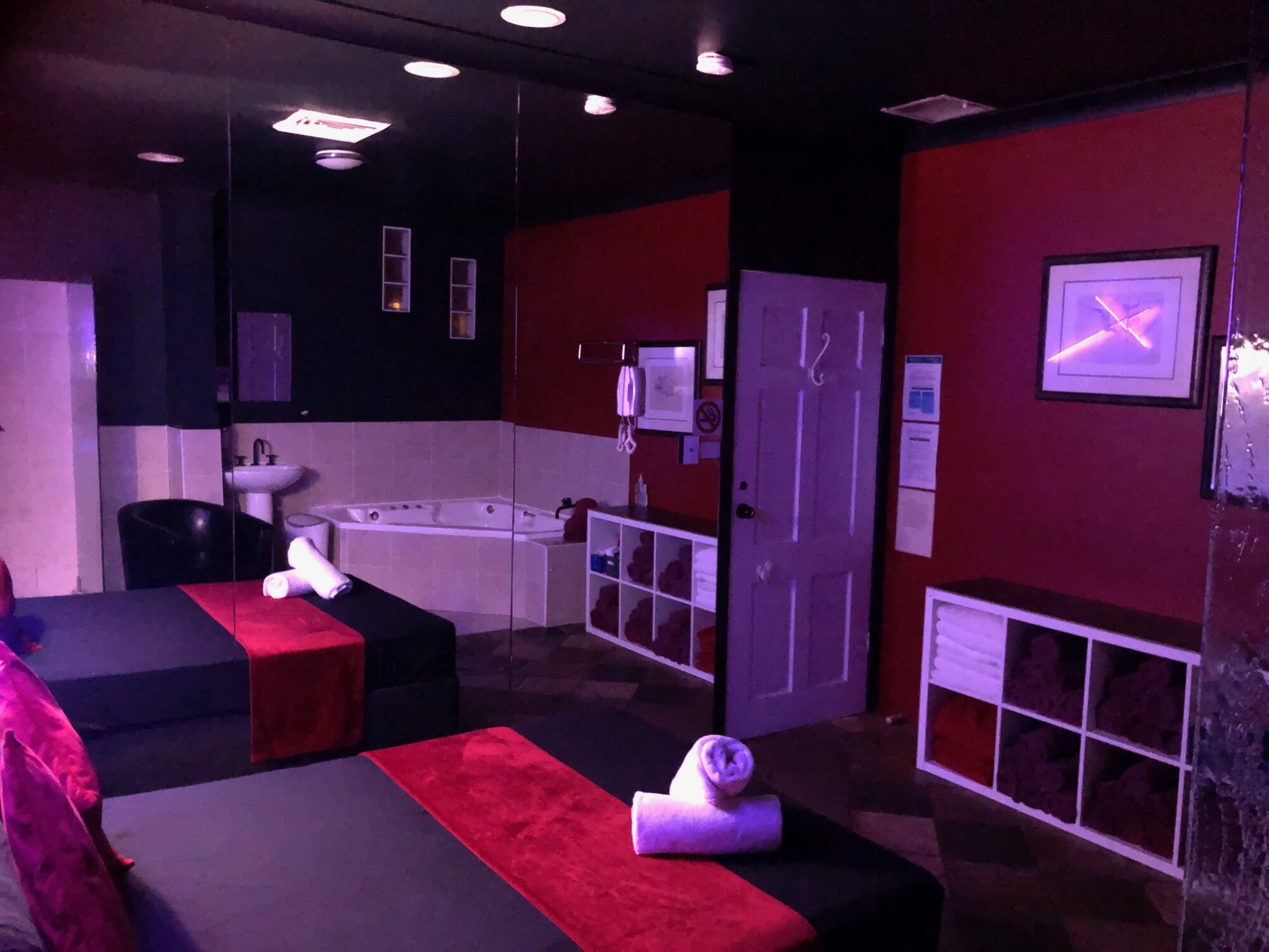 Bellevue 5 Star Retreat — erotic massage Sydney