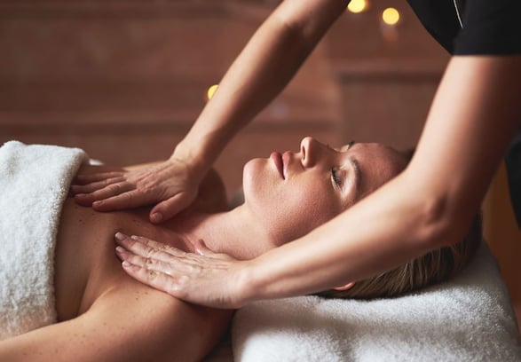 Lux Spax — erotic massage Bogota