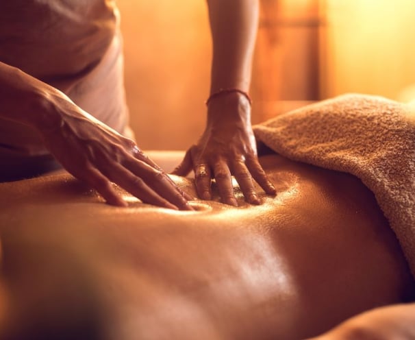 Erotic massage photo — LuxSpa