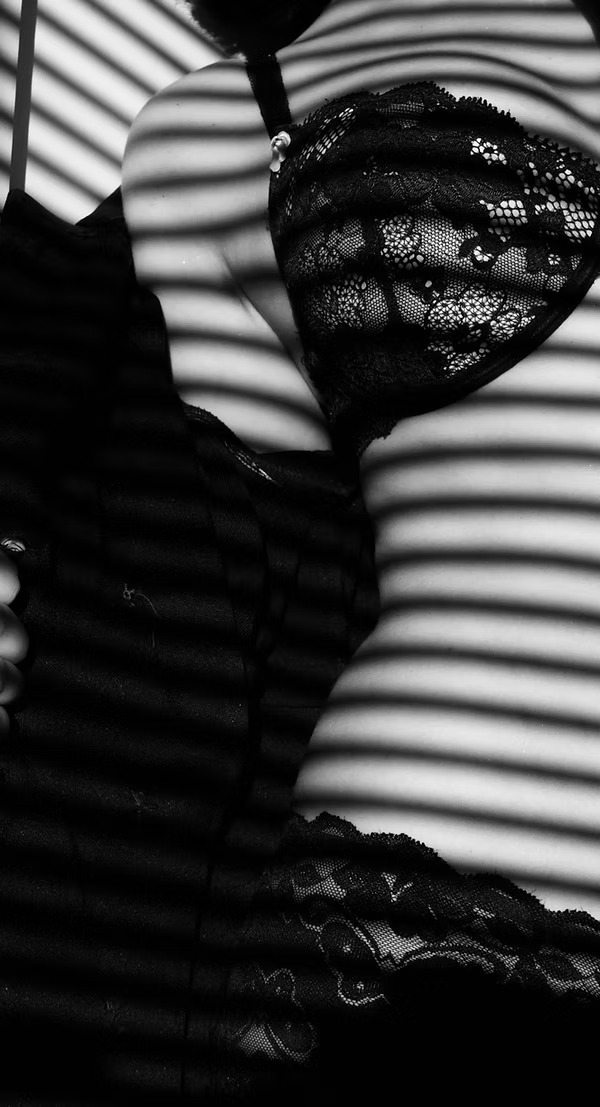 Erotic massage GIF — NZhouse of Platinum