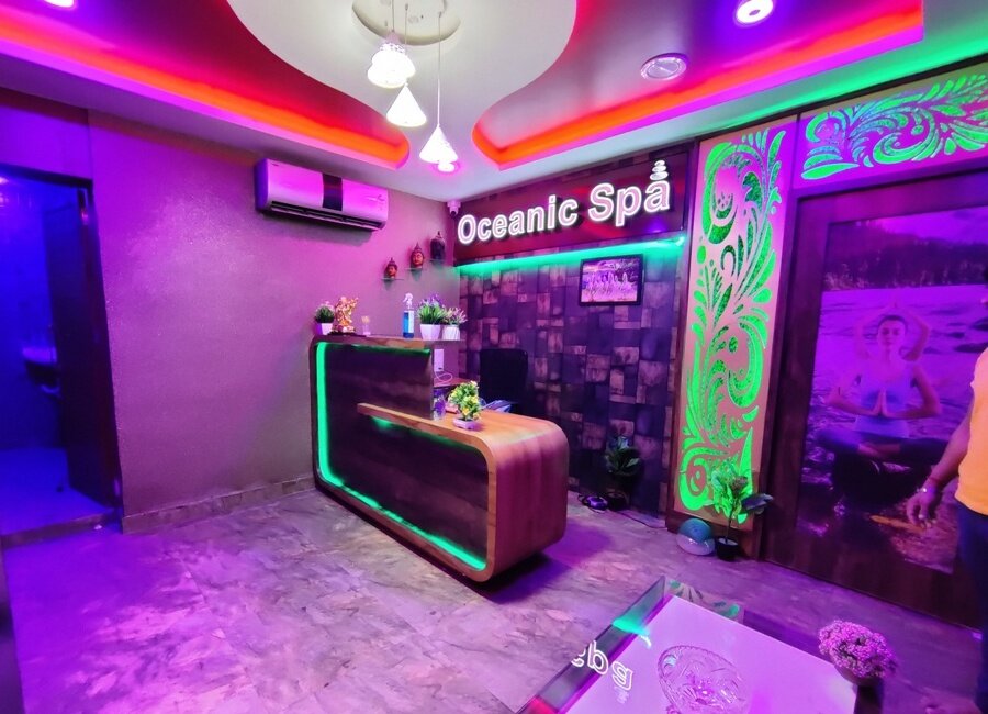 Erotic massage GIF — Oceanic Spa