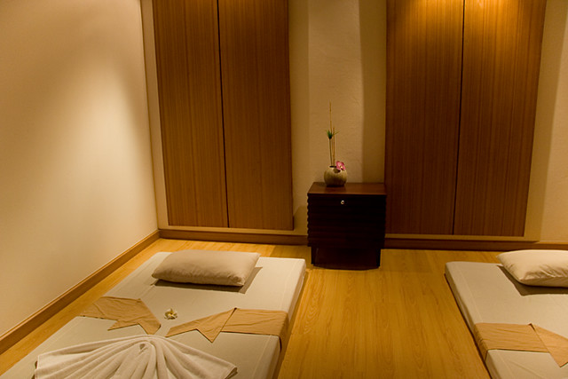 Erotic massage photo — Female to Male Spa Chennai