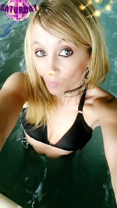 Erotic massage photo — Nikkibreezy