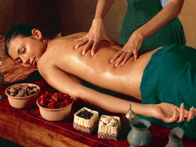 Ishita Massage Parlour