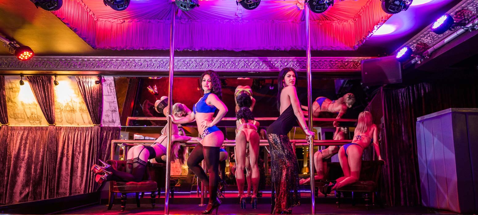 Browns Shoreditch - Lingam Massage in London, United Kingdom - Photo 8