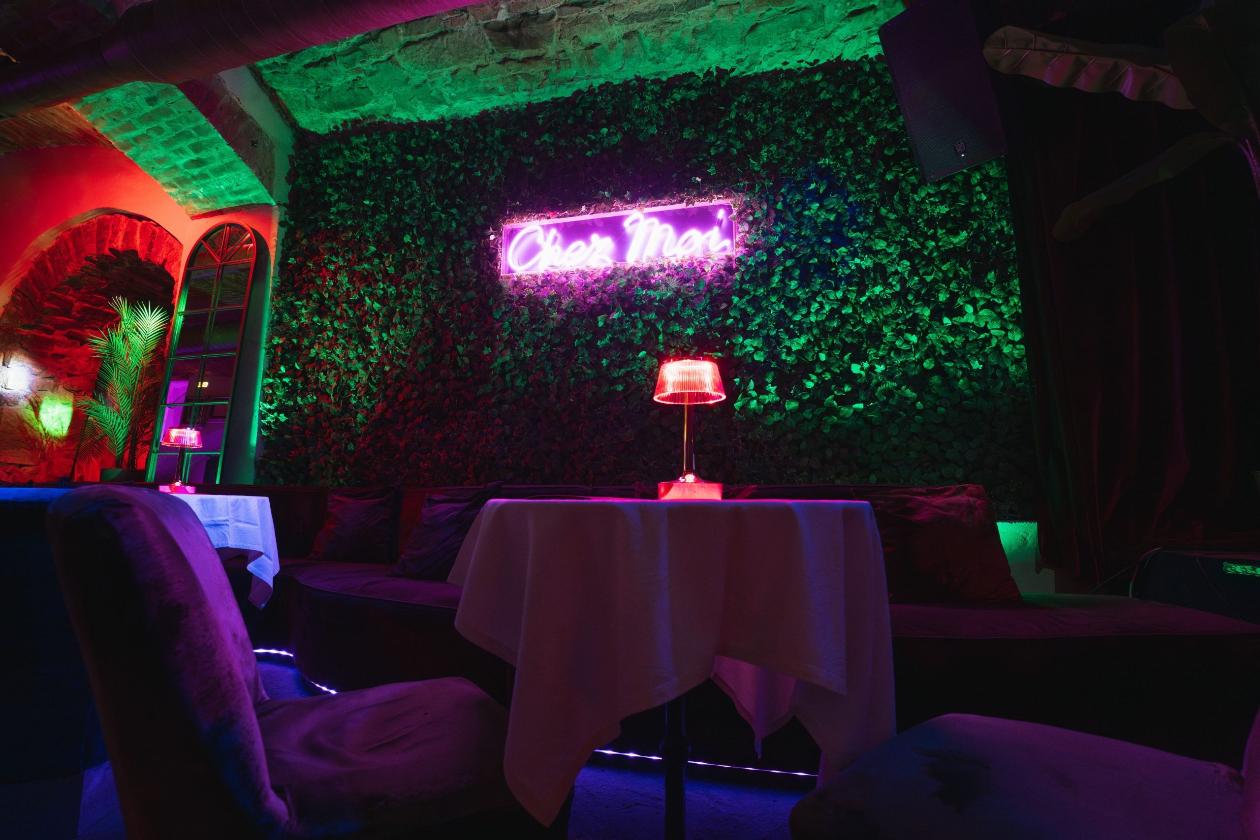 Chez Moi Firenze - Erotic Massage in Florence, Italy - Photo 9