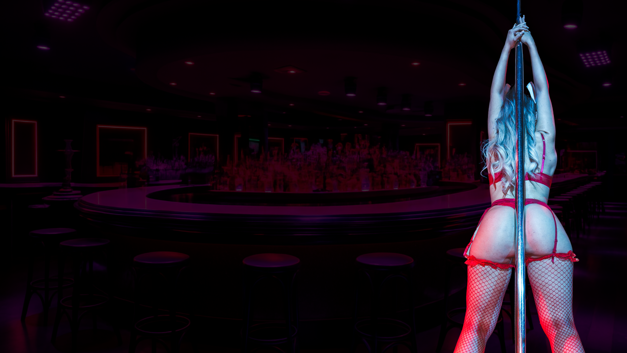 Sala Flowers - Quality Gentlemens club venue in Madrid, Spain. Click to view details, photos and contact info.