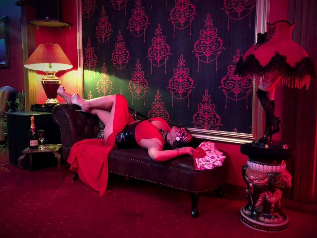 Eden Club – 4