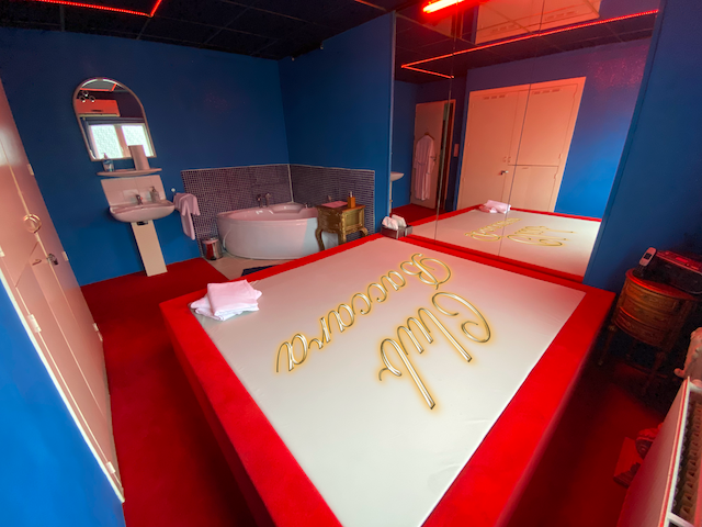 club Baccara – 4