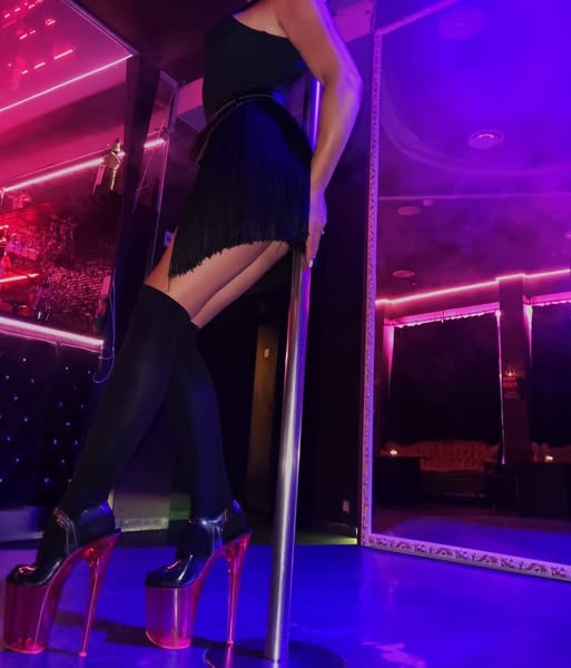 Versus Strip Club – 4