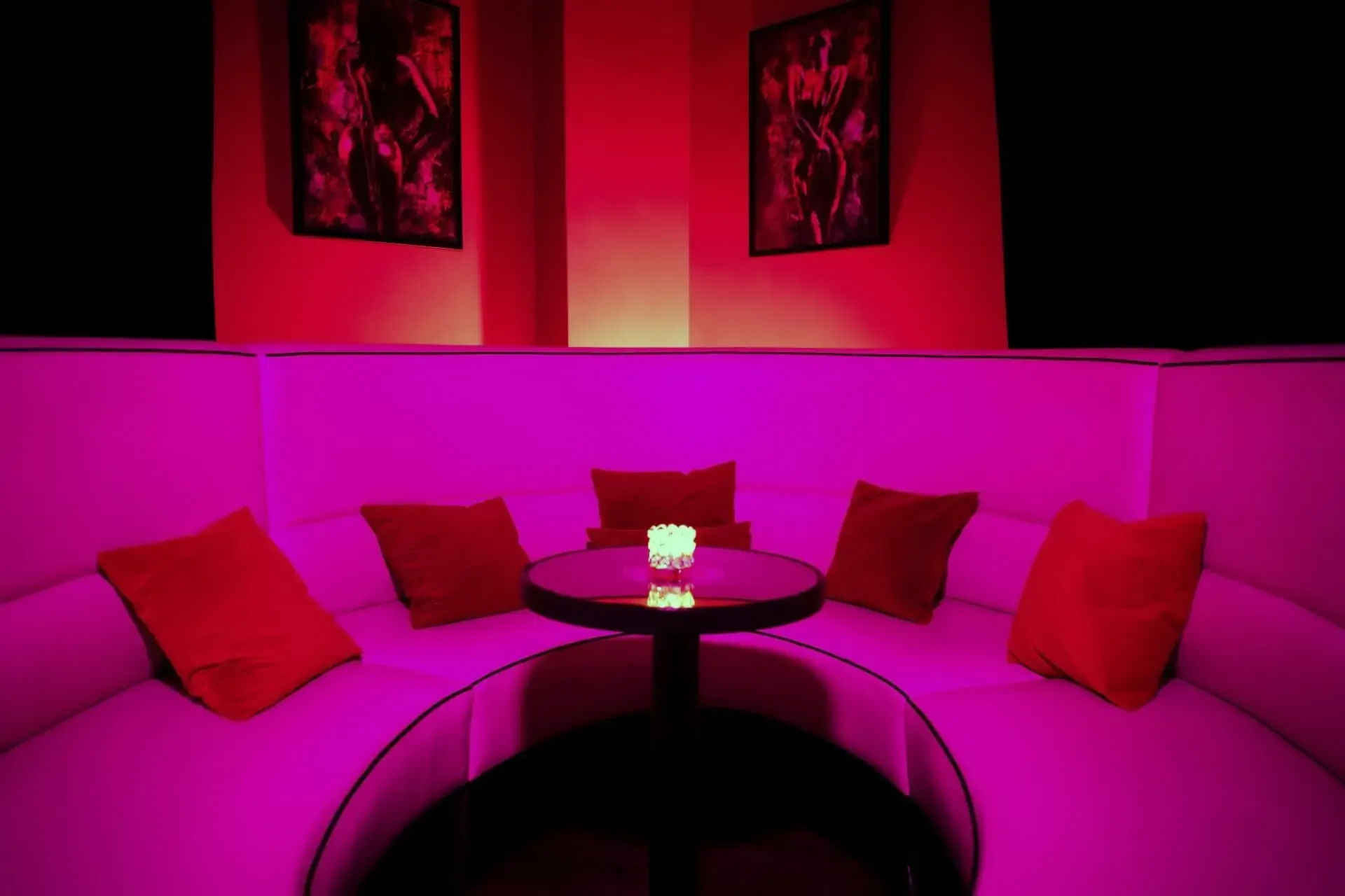 Strip Club – 5