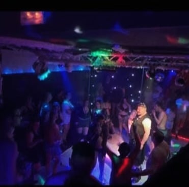 Oriental Night Club – 4