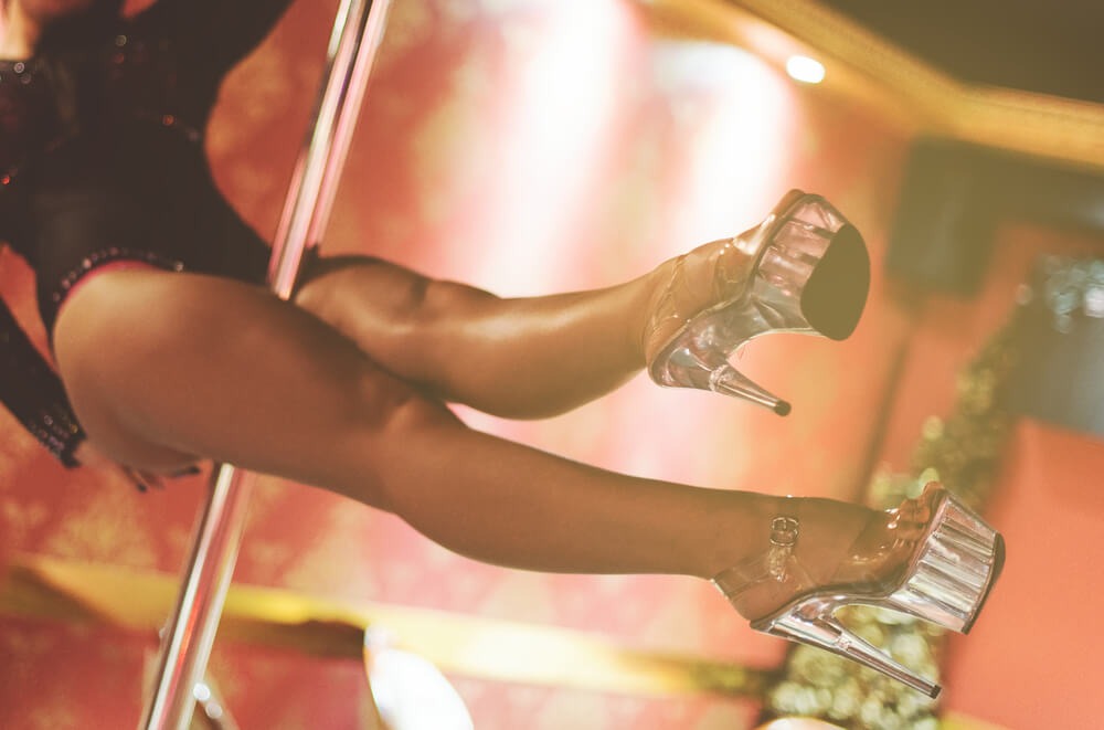 Romansa Night Club – 2