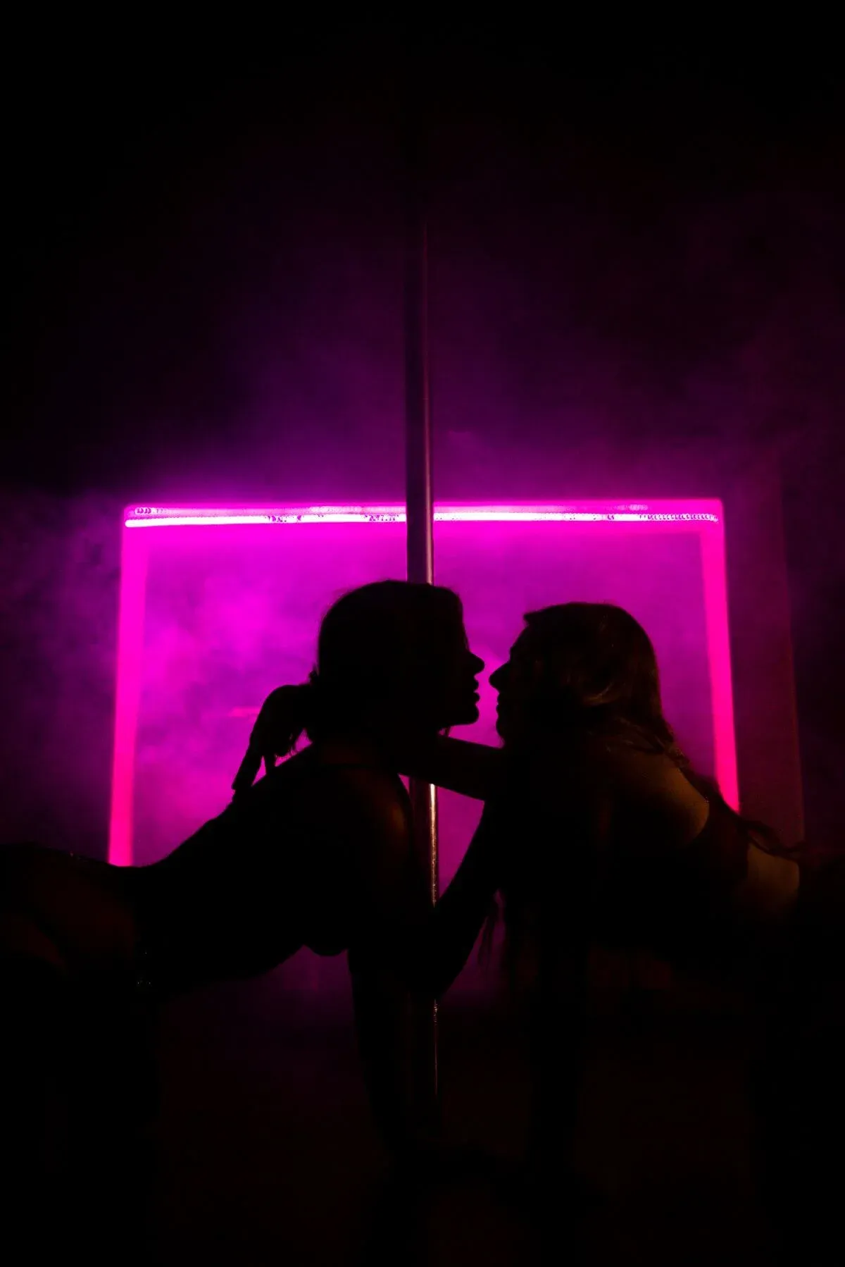 Shqiponja Strip Club Kosove – 2