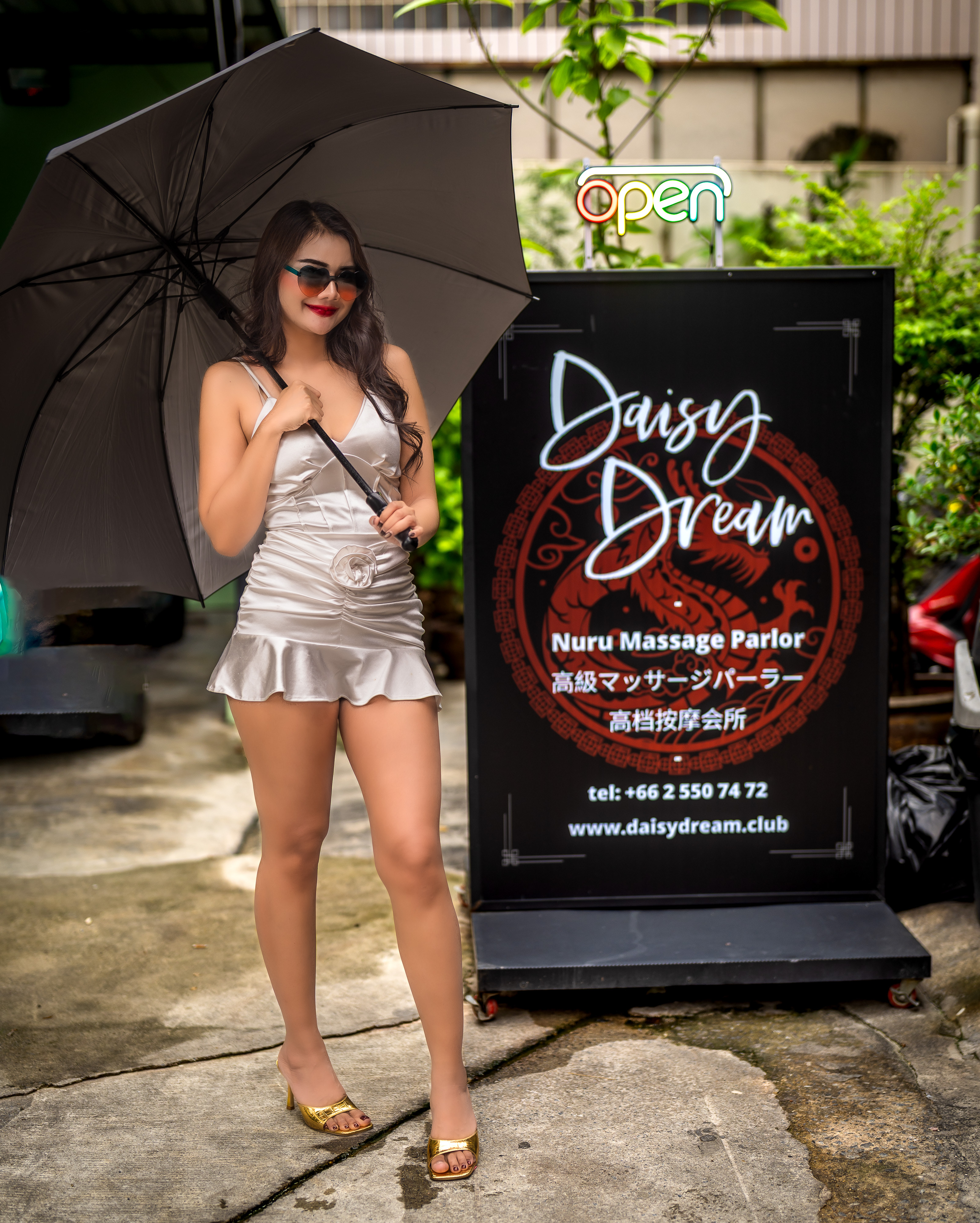 Daisy Dream Nuru Massage Bangkok - Photo 2