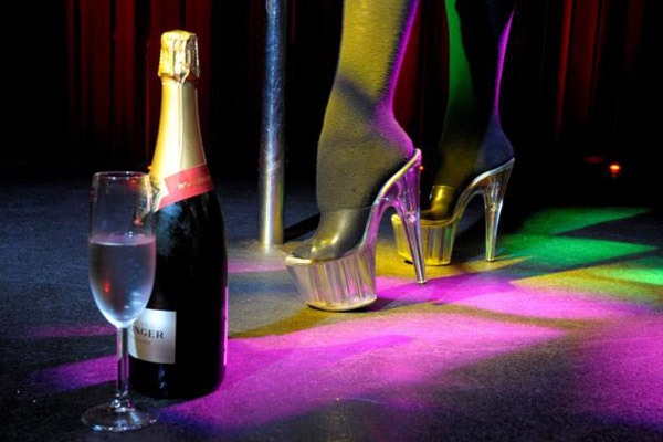 Shakerz Show Lounge – 4