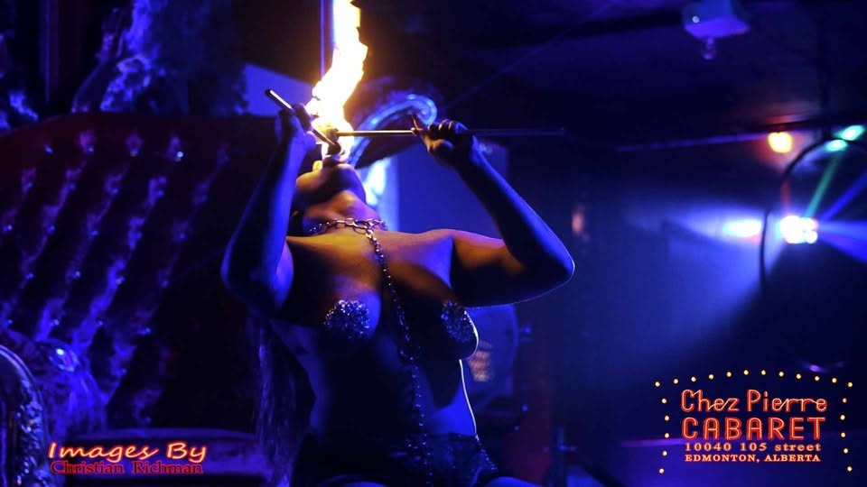 Chez Pierre Cabaret – 4