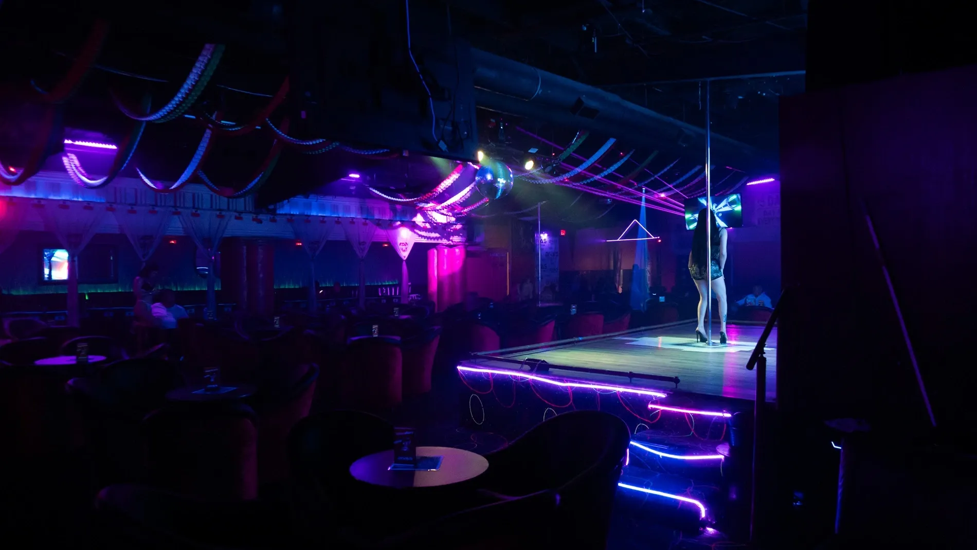 Bandaids - Gentlemen's Club in Richmond, United States - Photo 7