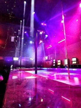 Guilty Pleasures Strip Club – 4