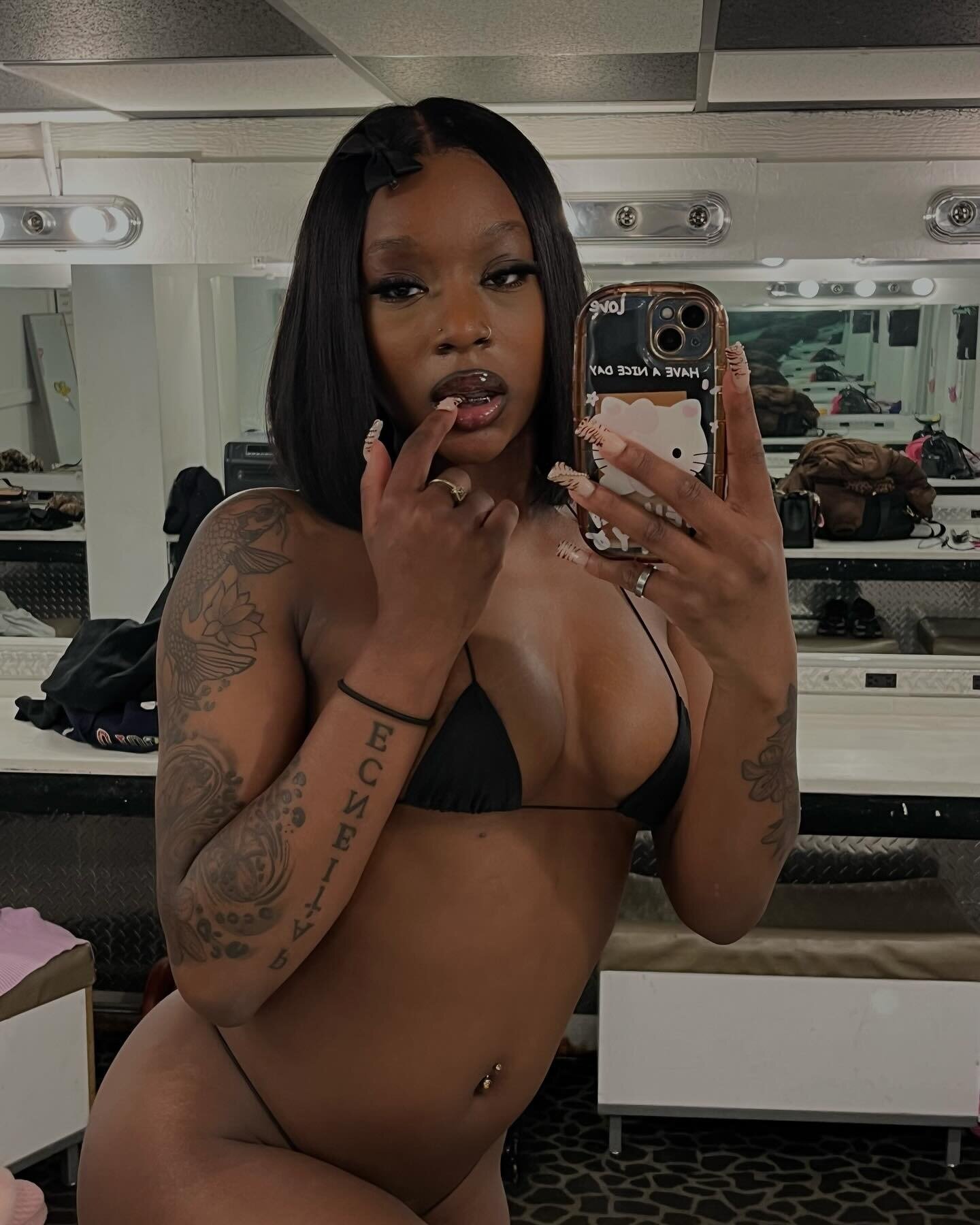 Desire Gentlemens Club – 5