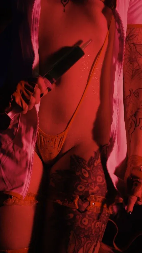 Center Folds - Sugar Baby in Houston, United States - Photo 1