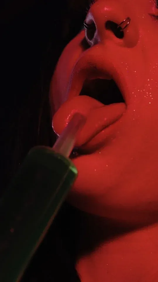 Center Folds - Sugar Baby in Houston, United States - Photo 7