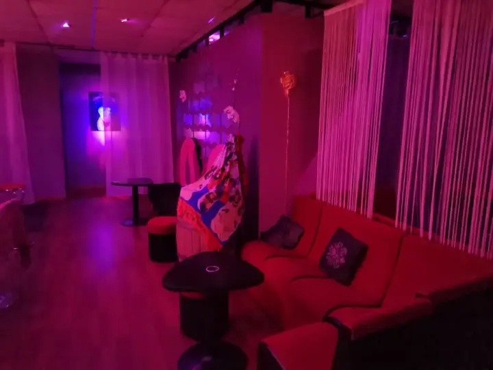 Red Cruising, swinger club listing in Toulouse