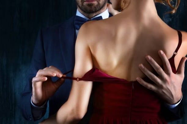 Swinger club in Breal sous Monfort