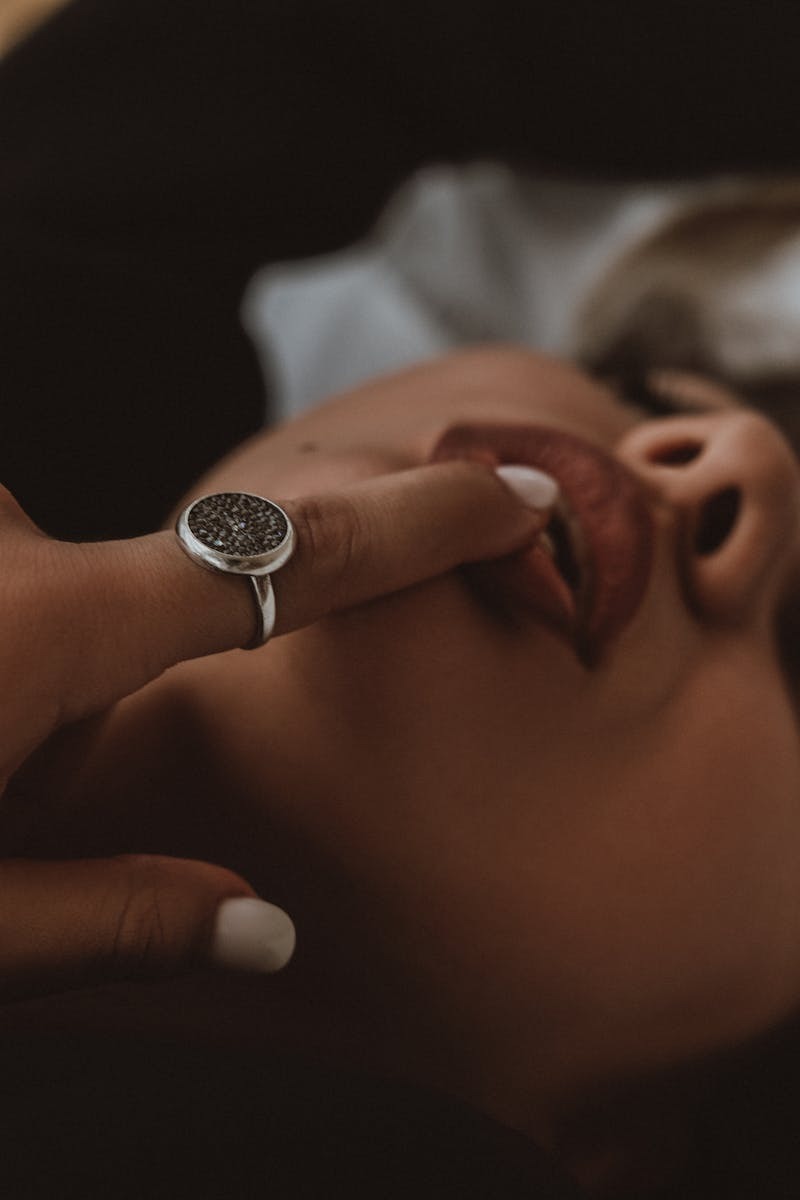 LE BOUDOIR CLUB - Lingam Massage in London, United Kingdom - Photo 3