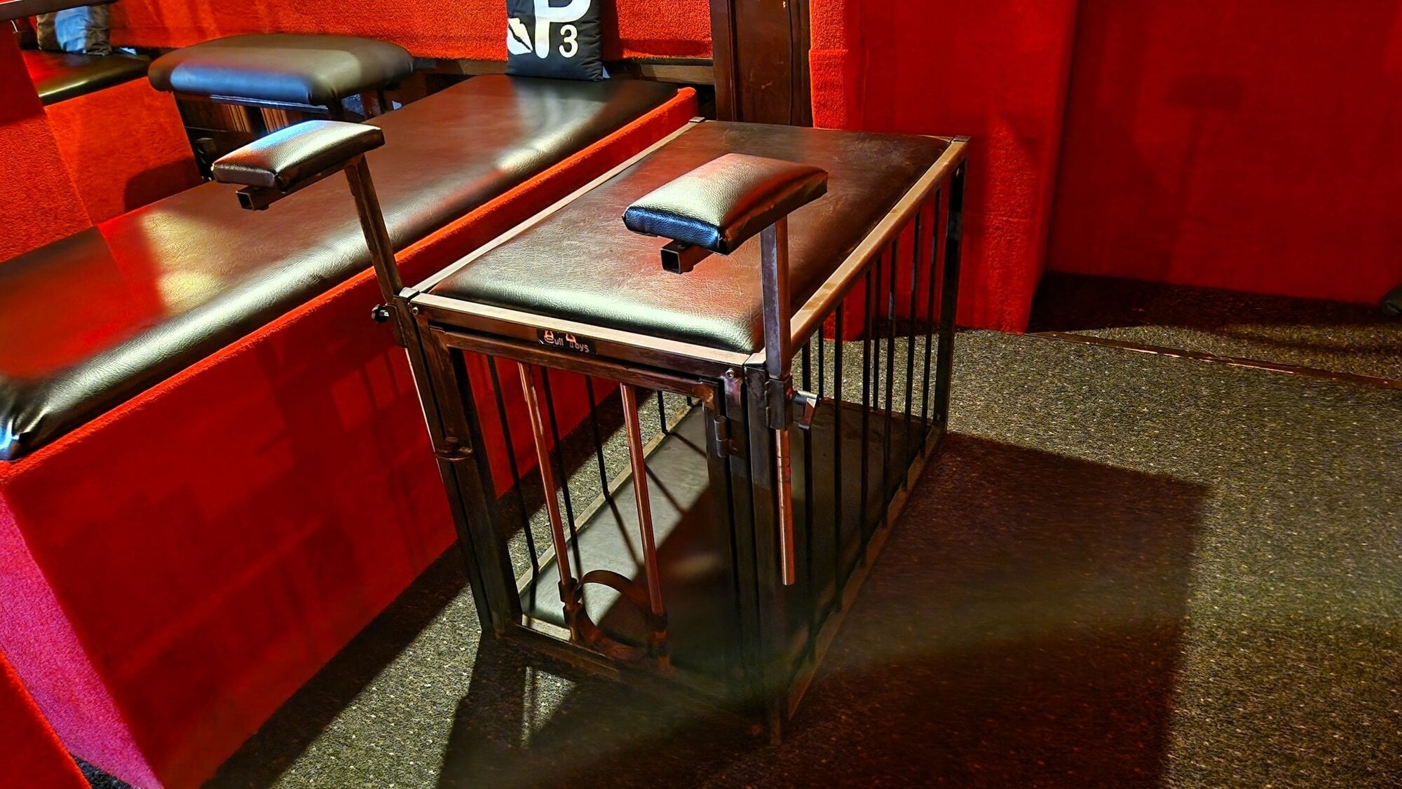 Swingers & Sinners — swinger clubs London