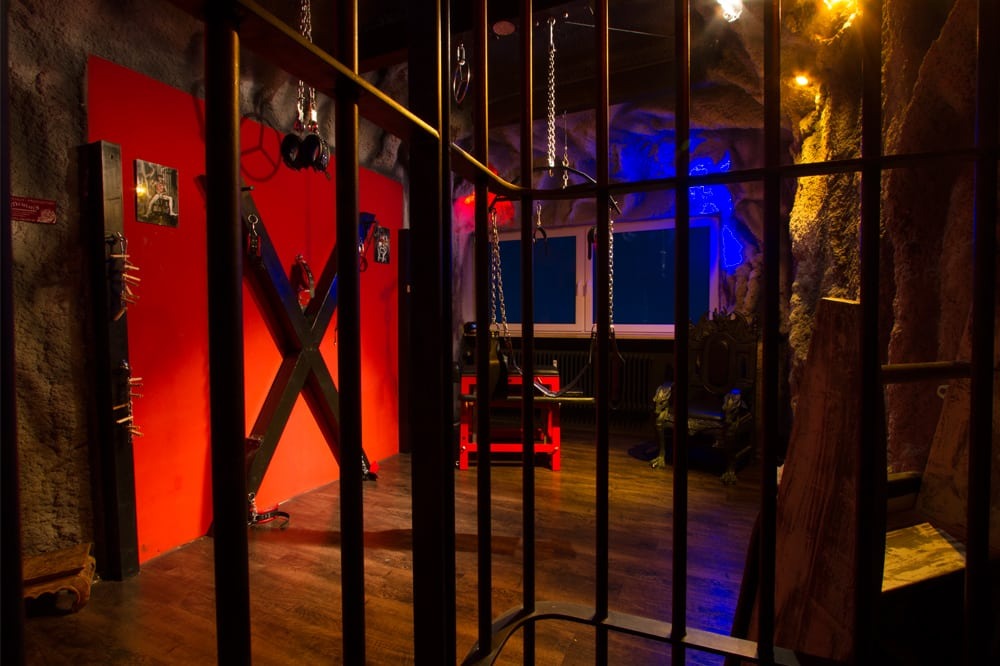 Swingers and Sinners — swinger clubs London