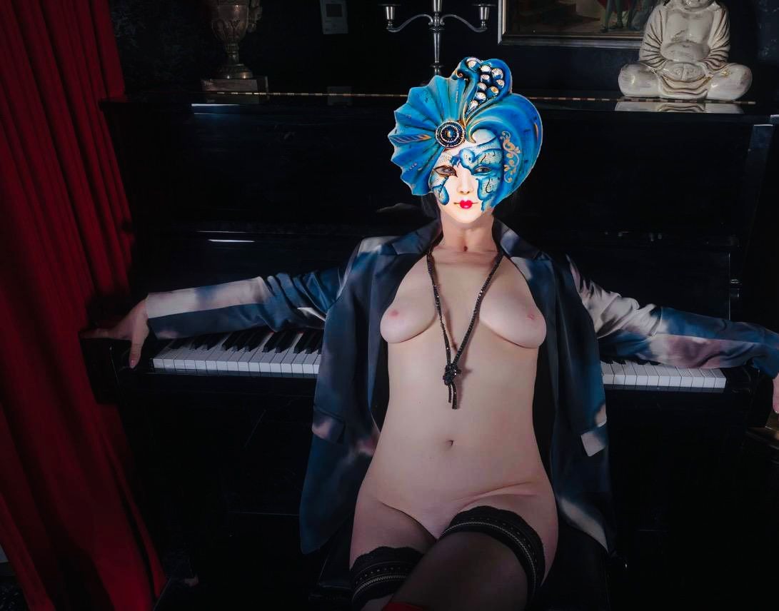 Swingers Club 69 - Erotic Massage in Rome, Italy - Photo 3