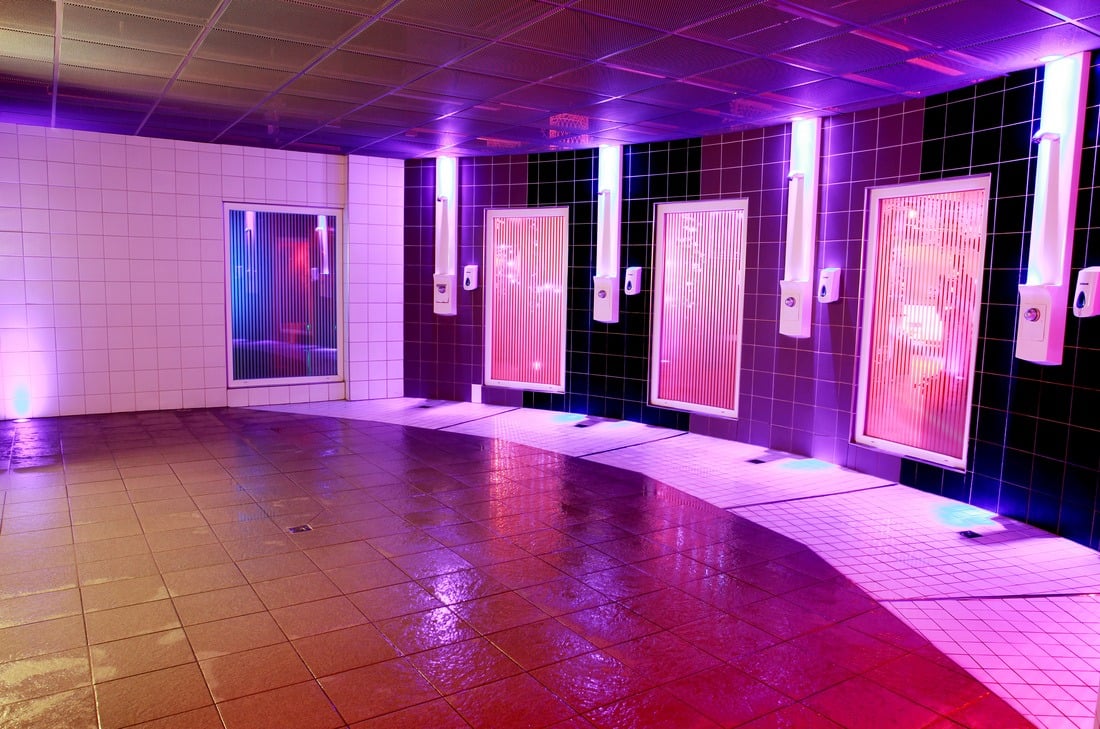 Cruising Worlds Volketswil - Quality Erotic Massage in Zurich, Switzerland. Click for photos and contact info.