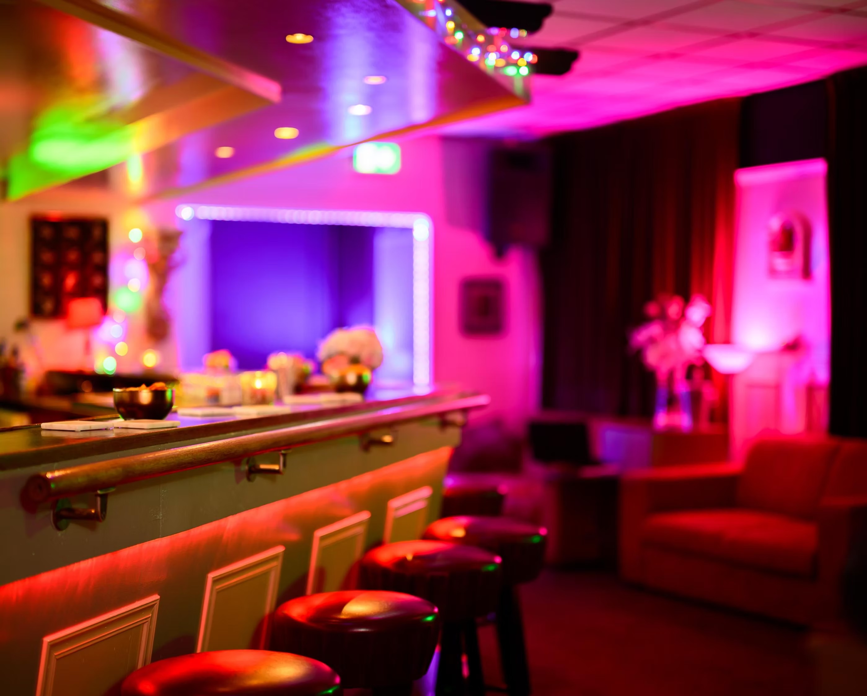 Darkroom Basel - Erotic Massage in Zurich, Switzerland - Photo 6