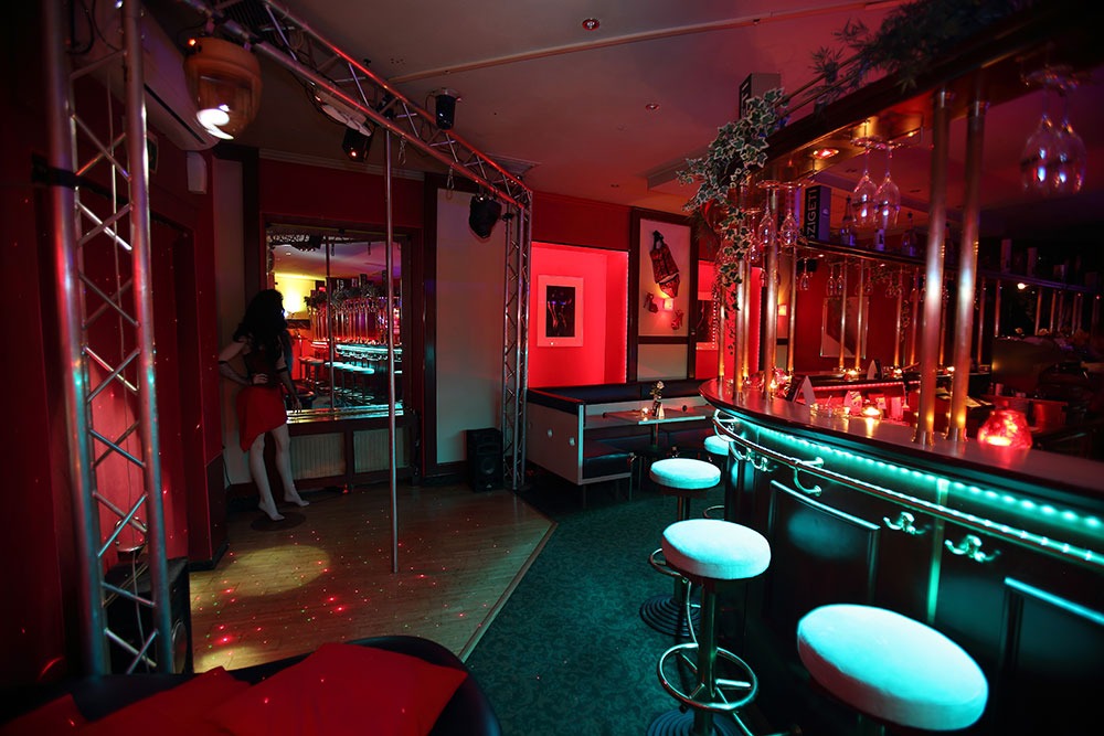 Element 6 — Swingerclub Wien