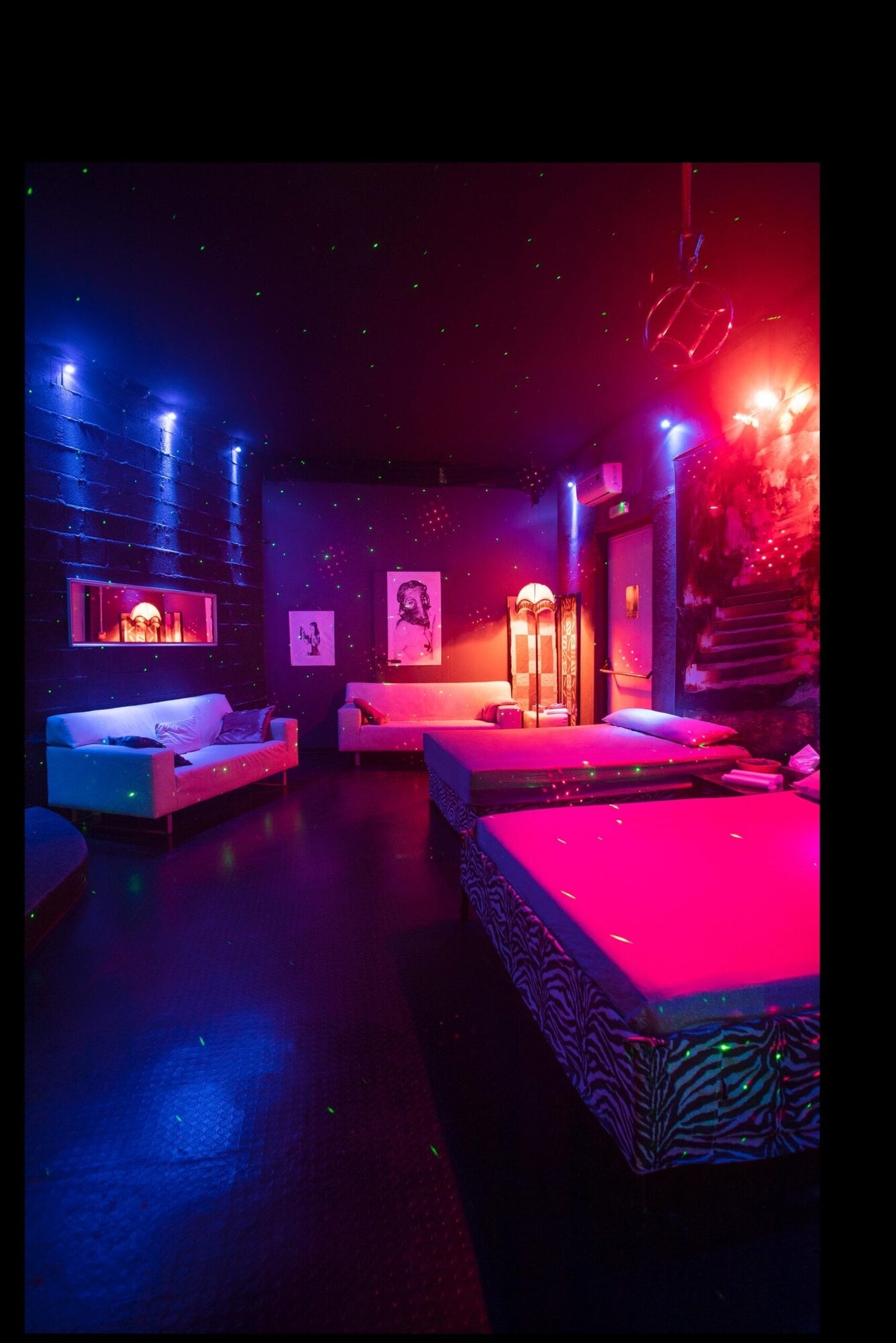 Nirvana Club, erotic massage venue in Prague — photo 5