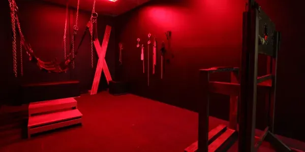 Epicure, swinger club in Cape Town