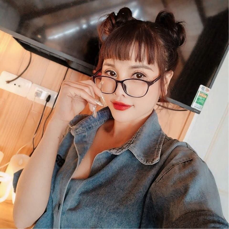 MASSAGE NURU - erotic massage Da Nang
