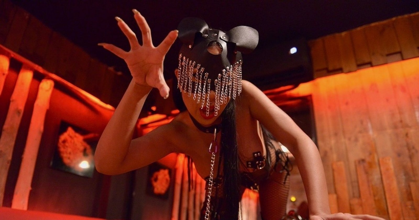 Demonia Fetish Club, topless bar listing in Bangkok
